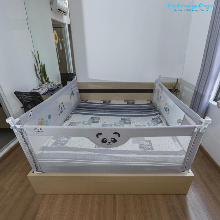 Để tăng độ chắc chắn, nên chọn loại thanh chắn giường có sự liên kết chặt chẽ giữa các tấm